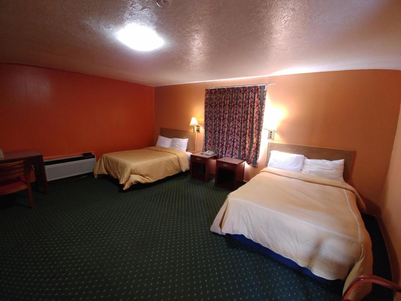 Budget Inn Принстон Экстерьер фото
